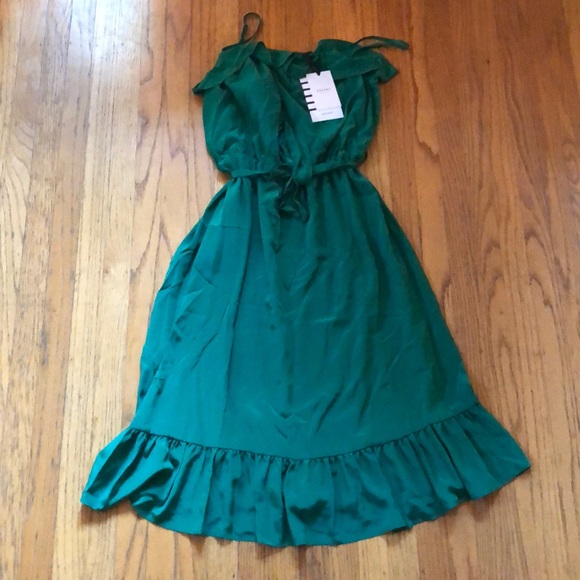 Sezane Dresses & Skirts - Sezane midi dress